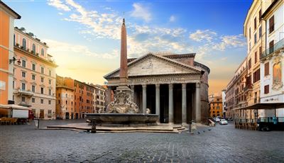 Pantheon mit Brunnen